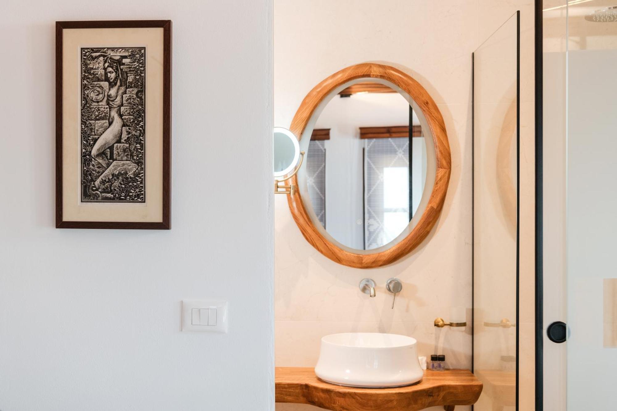 Dam Stone Boutique Hotel Gjirokaster Ngoại thất bức ảnh