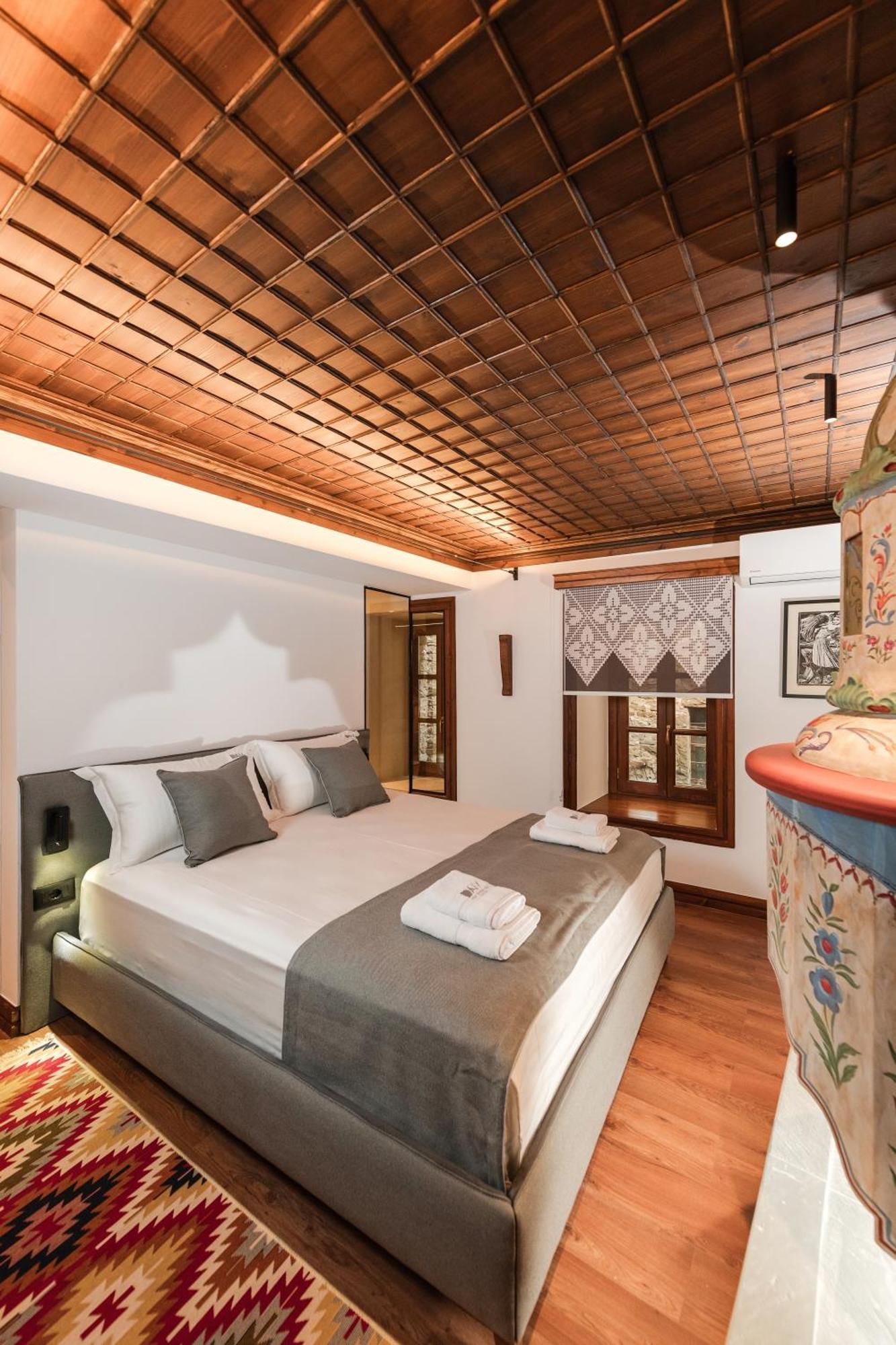 Dam Stone Boutique Hotel Gjirokaster Ngoại thất bức ảnh