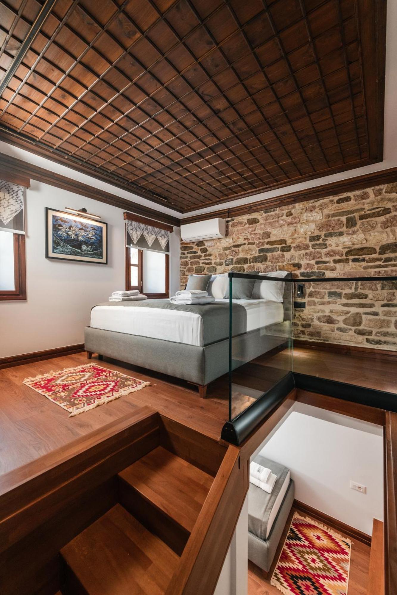 Dam Stone Boutique Hotel Gjirokaster Ngoại thất bức ảnh