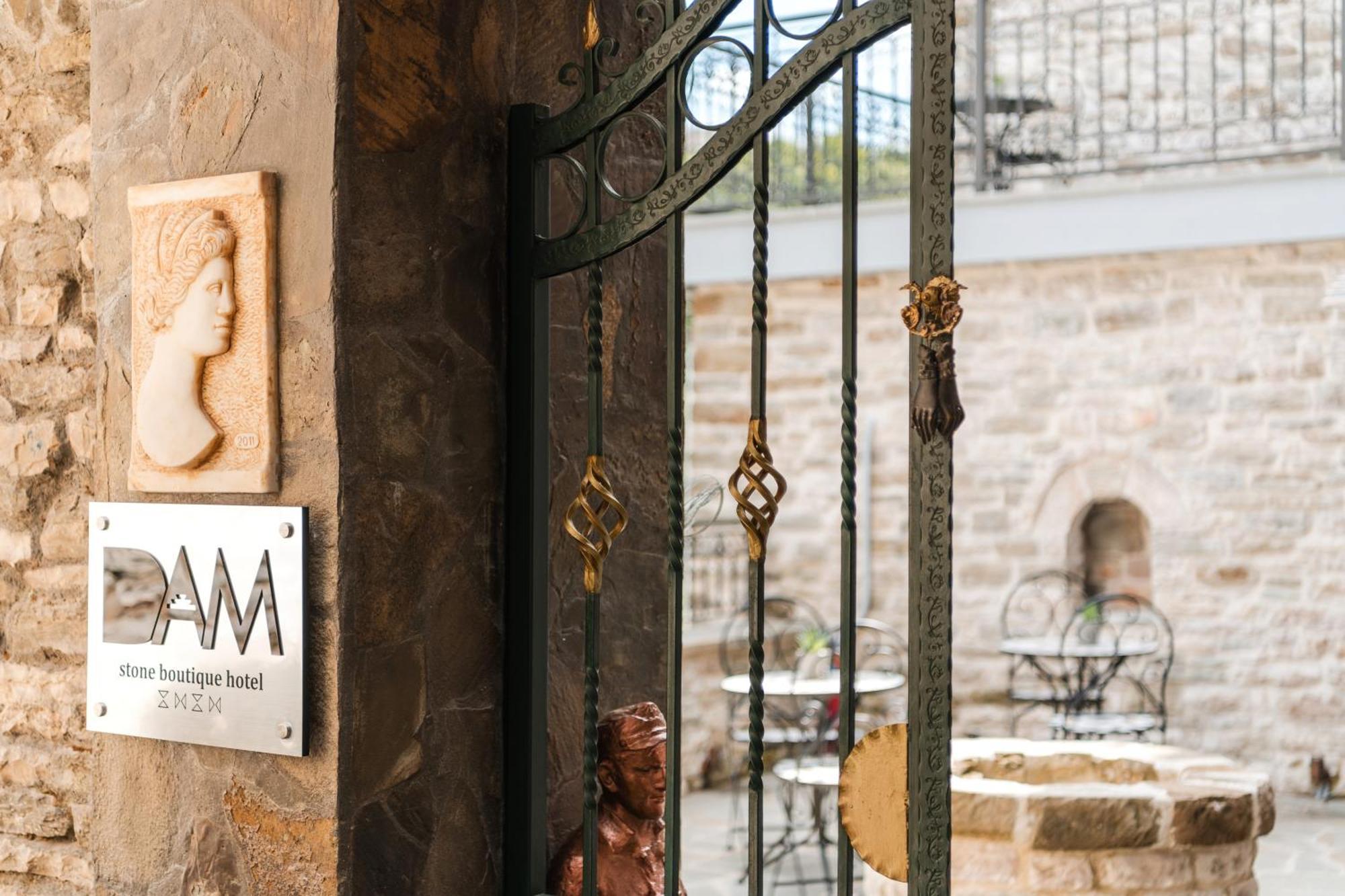 Dam Stone Boutique Hotel Gjirokaster Ngoại thất bức ảnh