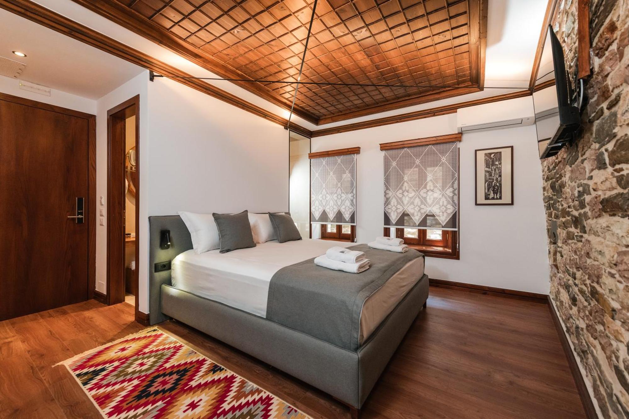 Dam Stone Boutique Hotel Gjirokaster Ngoại thất bức ảnh